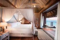 Presidential-Overwater-Villa-3